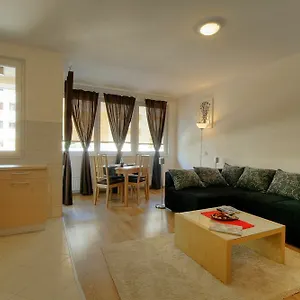 Vision 3*, بودابست المجر