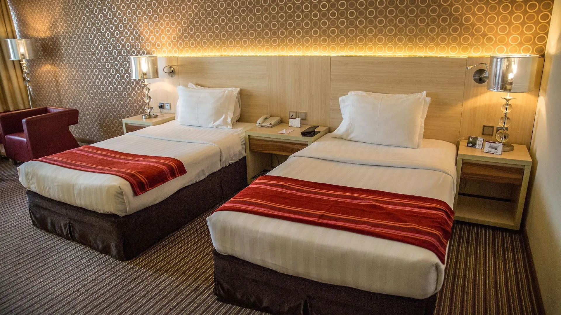 Saffron Boutique Hotel Дубай