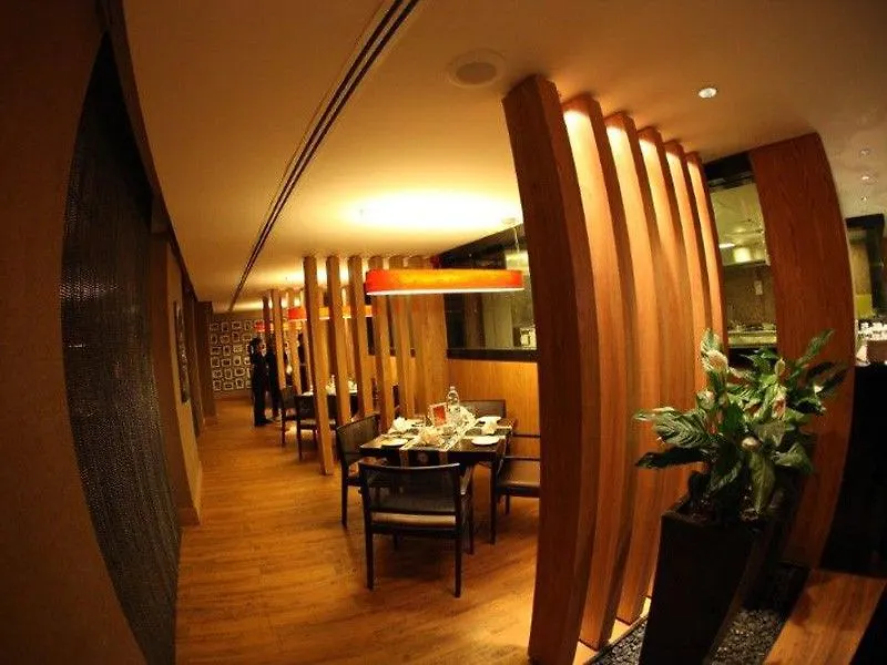 Saffron Boutique Hotel Дубай
