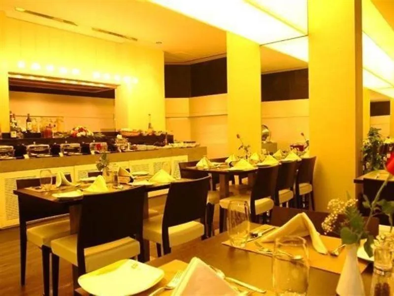 Saffron Boutique Hotel Дубай