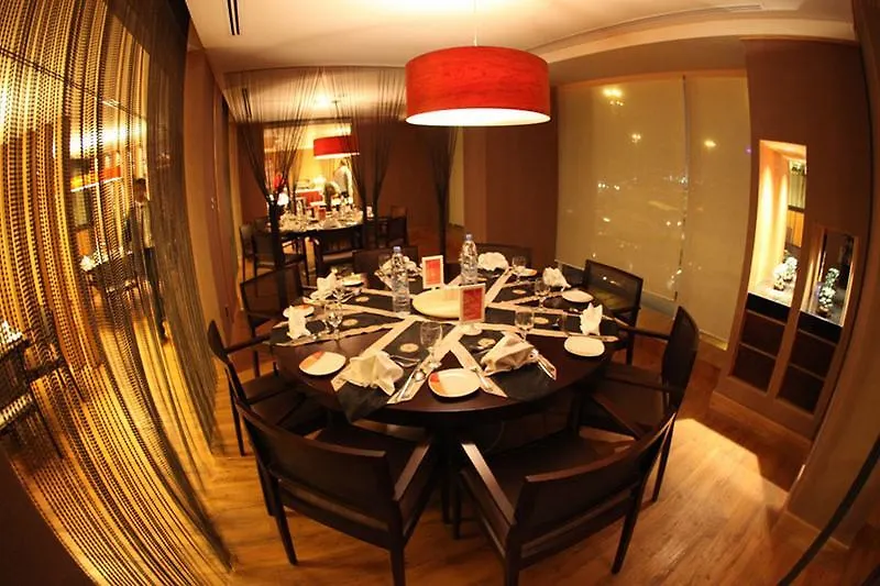 Saffron Boutique Hotel Дубай