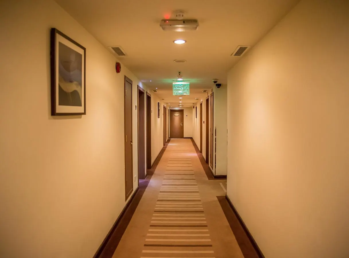 Saffron Boutique Hotel Дубай