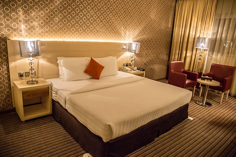Saffron Boutique Hotel Дубай 4*,